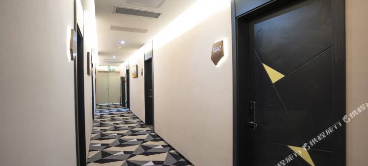 智尚酒店(佛冈汽车站店)图片
