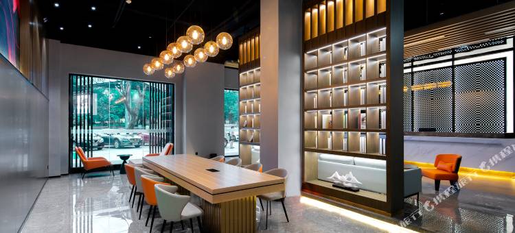 琼海兴湖美辰酒店(万泉河银海杂粮街店)图片