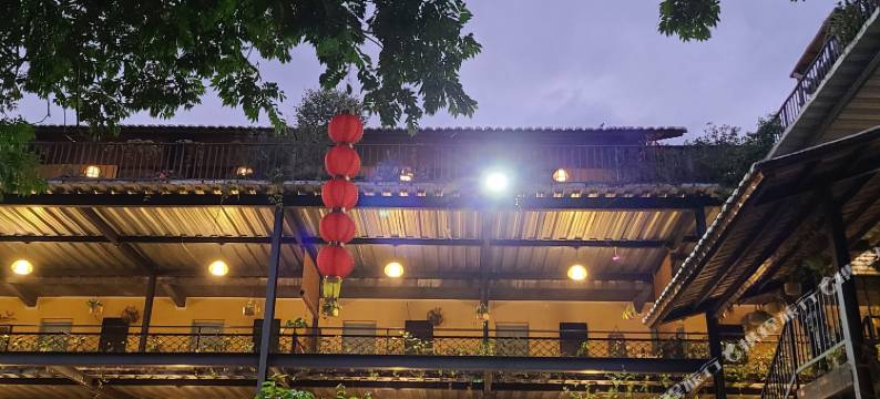 南昆山原筑民古树大院湖畔民宿图片