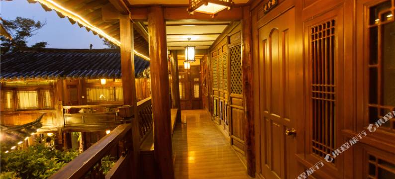 丽江小韩花舍图片