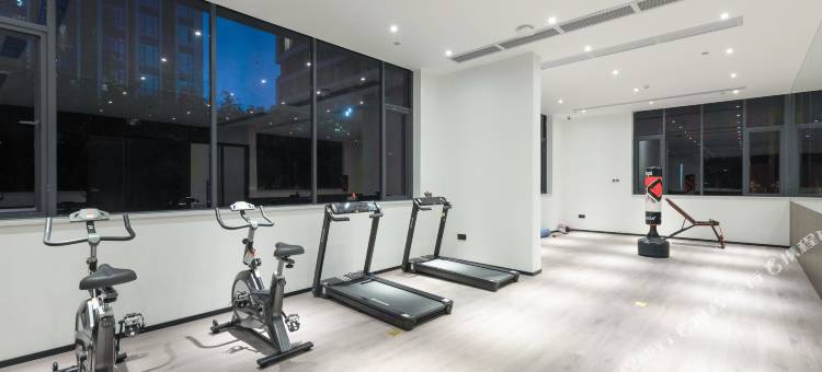 丽呈朗誉酒店(广州白云机场中山大学孙逸仙纪念医院花都院区店)图片