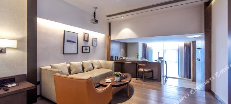 宽融全套房酒店(重庆大坪时代天街D馆店)图片