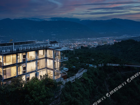 汉源后山朴院梨花溪民宿