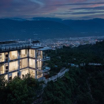 汉源后山朴院梨花溪民宿图片