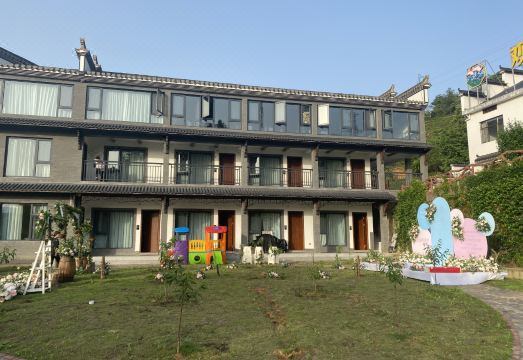 Guantanju Guesthouse Hotel Overview