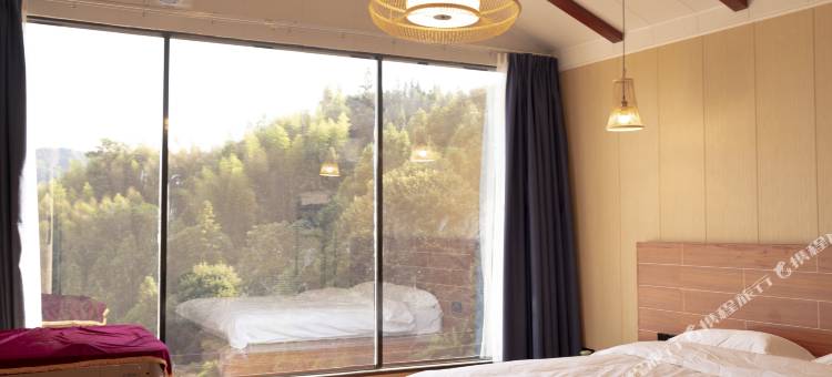 连山欧家梯田和居山舍图片