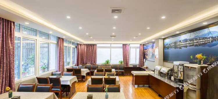 江中月酒店(万州万达广场三峡中心医院店)图片