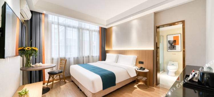 如家睿柏.云酒店(杭州良渚遗址公园瓶窑广场店)图片