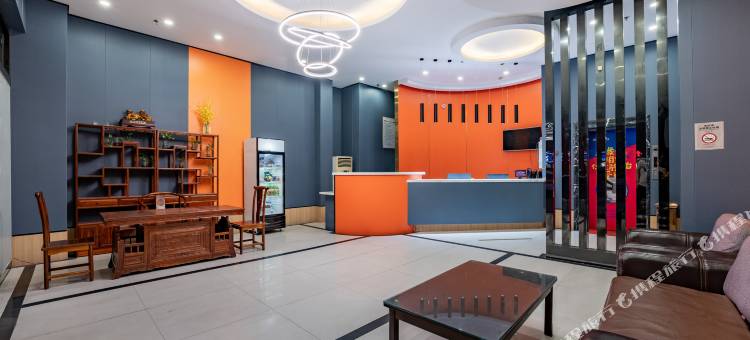 骏怡连锁酒店(江汉路六渡桥地铁站店)图片