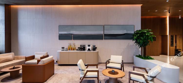 青岛西海岸城市阳台美仑酒店图片