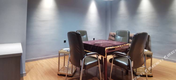 中方亚华智慧酒店(怀化华美学校店)图片