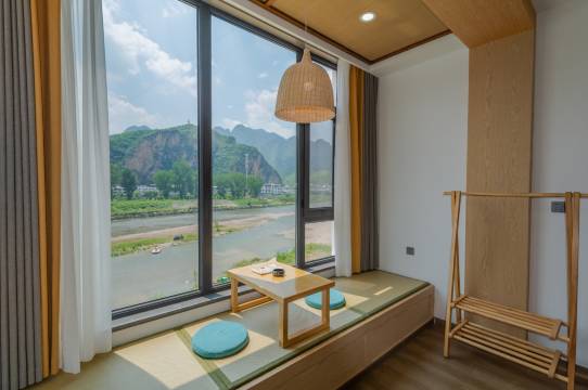 Luxury·邻溪·山水意境·质感木作度假艺宿(野三坡百里峡店)图片