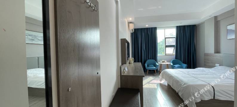 邛崃富宏大酒店(邛崃第一中学高铁站店)图片