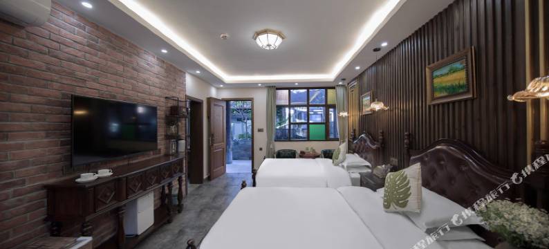 腾冲繁花轻奢庭院图片