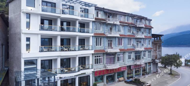 雅湖山居民宿(雅女湖店)图片