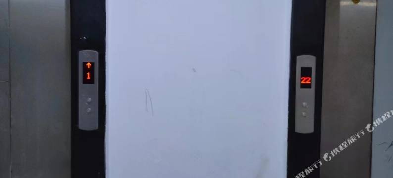 大连自由港公寓图片