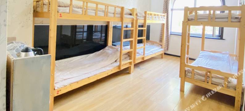 抚远一路向东青年旅舍图片