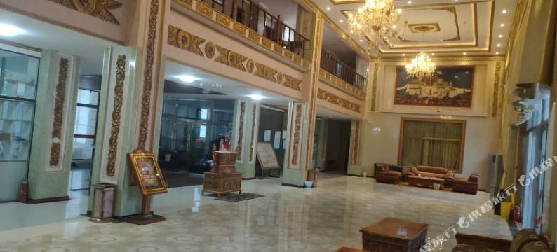 希夏邦马酒店图片