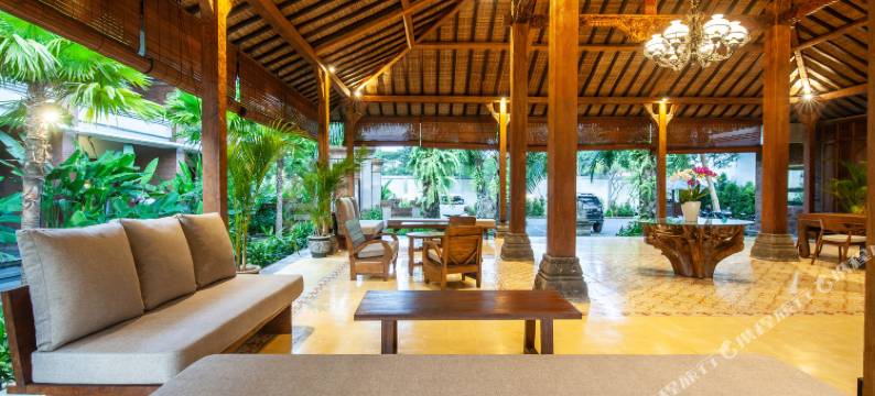 格利亚香提套房酒店(Griya Shanti Suite)图片