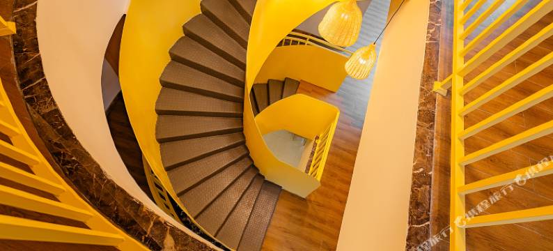 康定野沐温泉酒店图片