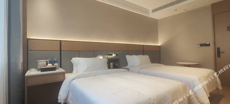 睿柏·云酒店(邯郸武安邯武快速路店)图片