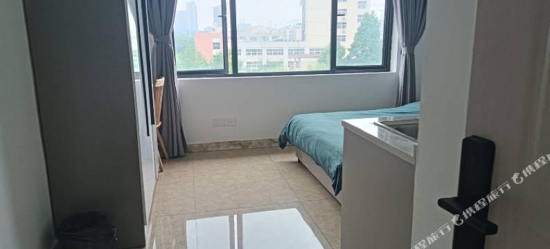 杭州莱舍公寓(浦沿地铁站店)图片