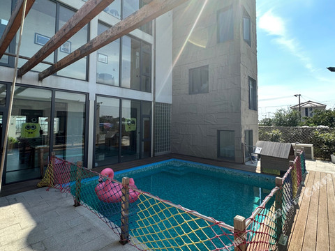 悠墅·泳池度假轰趴民宿