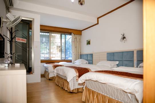 峨眉山雅洁商务旅社