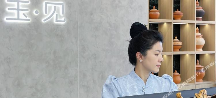 玉见酒店(西双版纳景洪勐泐大佛寺店)图片