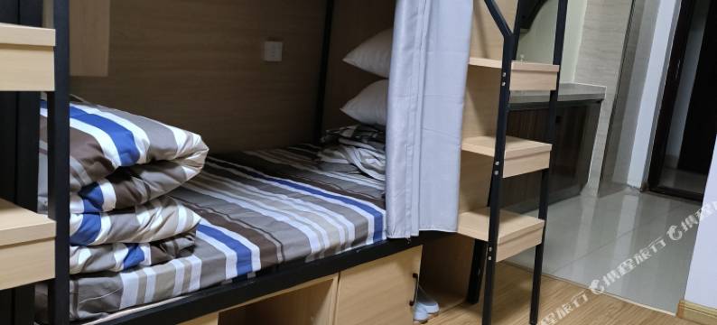 云游青年旅舍(星沙地铁站店)图片