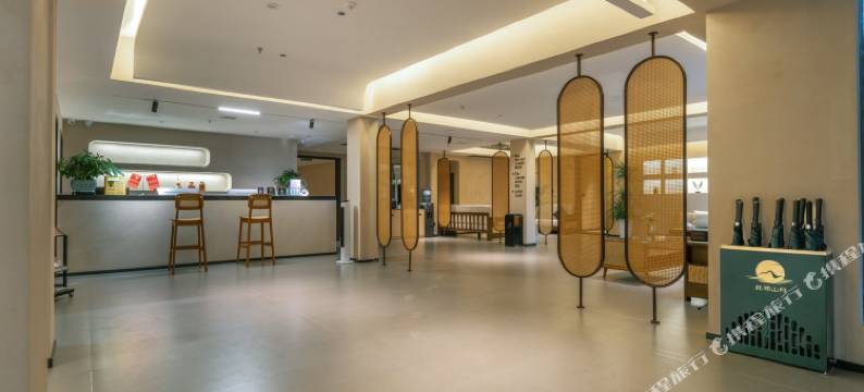 凤凰此间山月庭院民宿图片