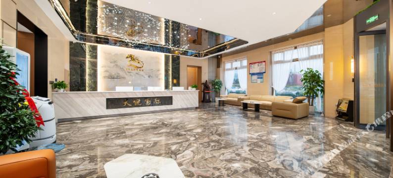 天悦国际酒店(昭苏人民政府天马美食街店)图片