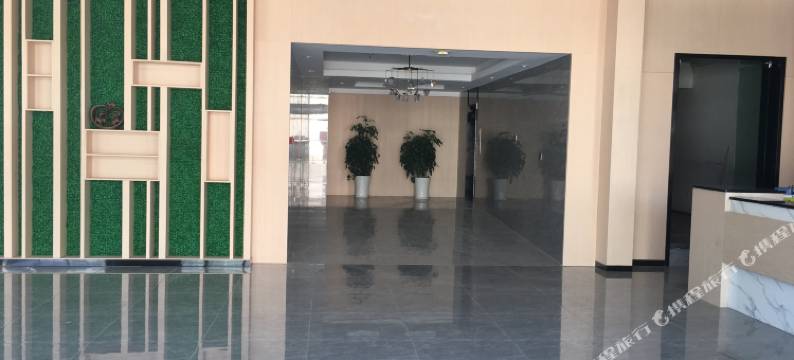 永发酒店(昆明站大商汇店)图片