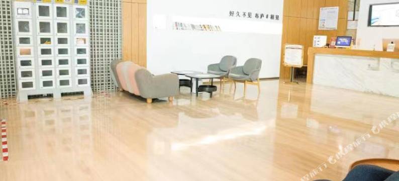 南昌外滩公寓(长江路地铁站店)图片