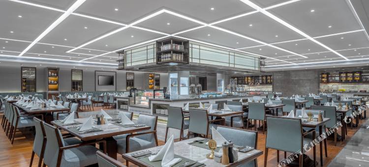 赤峰塞伦盖蒂酒店图片