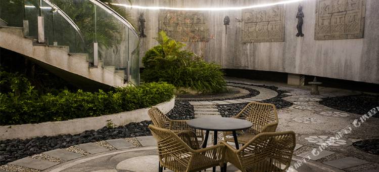 北海潮海·艺术设计海景度假公寓酒店(廉州湾大道店)图片