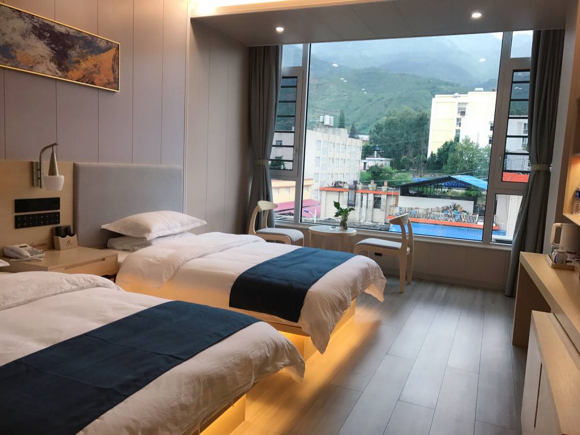 昆明东川悦选精品酒店