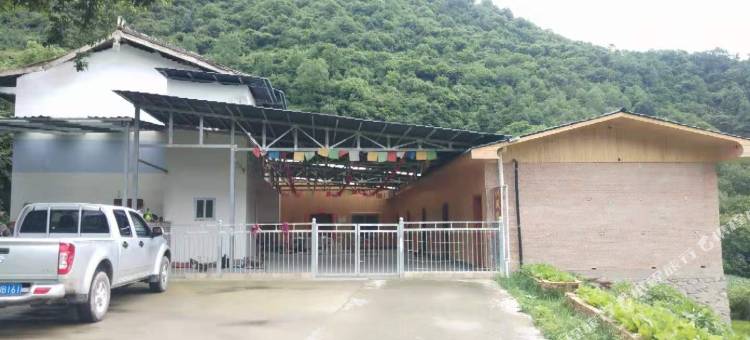宝兴阿香藏家乐图片