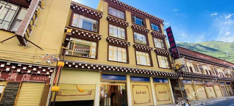 新龙瑞康酒店图片