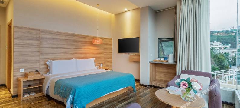 抚仙湖遇忱度假酒店图片