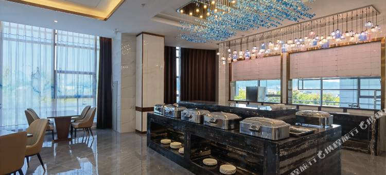 武当艺龙万国酒店(机场店)图片