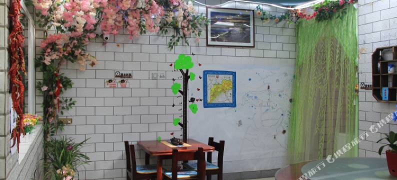 塞罕坝浩红农家院图片