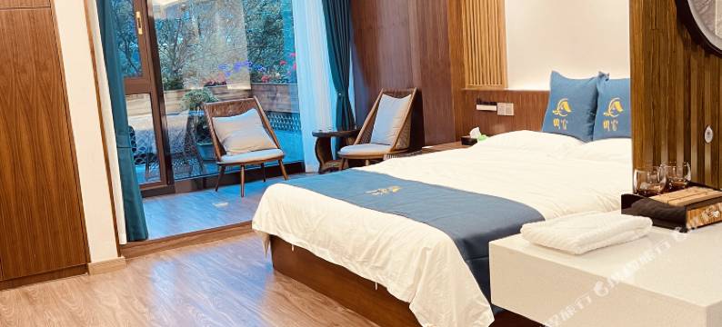 汶川闻心咖啡民宿图片