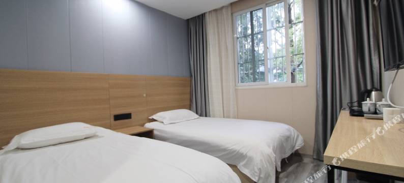 上海豪尚商务宾馆(新华医院店)图片