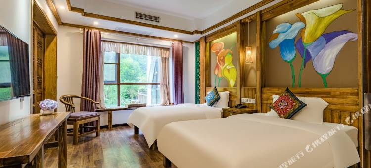 花筑·壹城一家客栈(张家界国家森林公园东大门店)图片