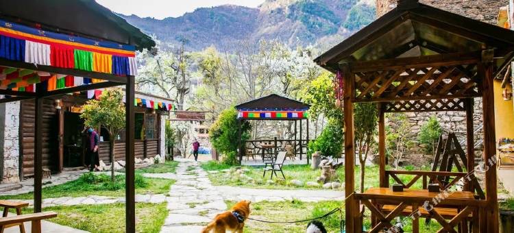 丹巴吉波尚墨风情酒店(中路藏寨店)图片