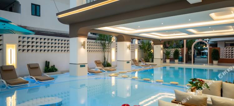 艾汀堡温泉酒店(西双版纳景洪告庄西双景星光夜市店)图片