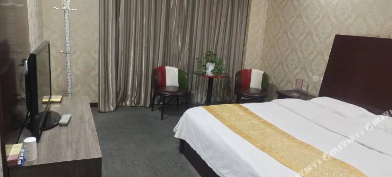 滑县天天红宾馆(人民医院店)图片