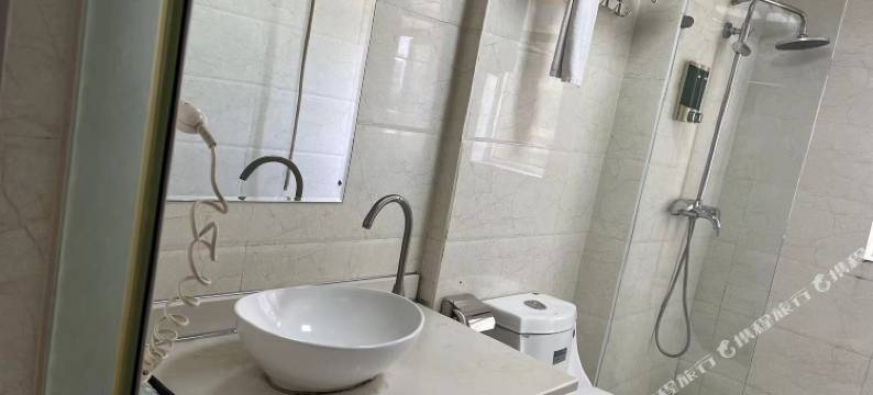 佛山八方欢度酒店(五沙工业区店)图片