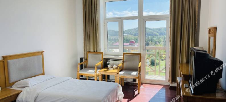 尚志帽儿山会展中心霏读宾馆图片